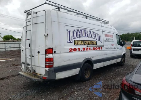 2011 Mercedes-Benz Sprinter 3500 z USA, uszkodzony, nr VIN WD3PF4CC4B5556855